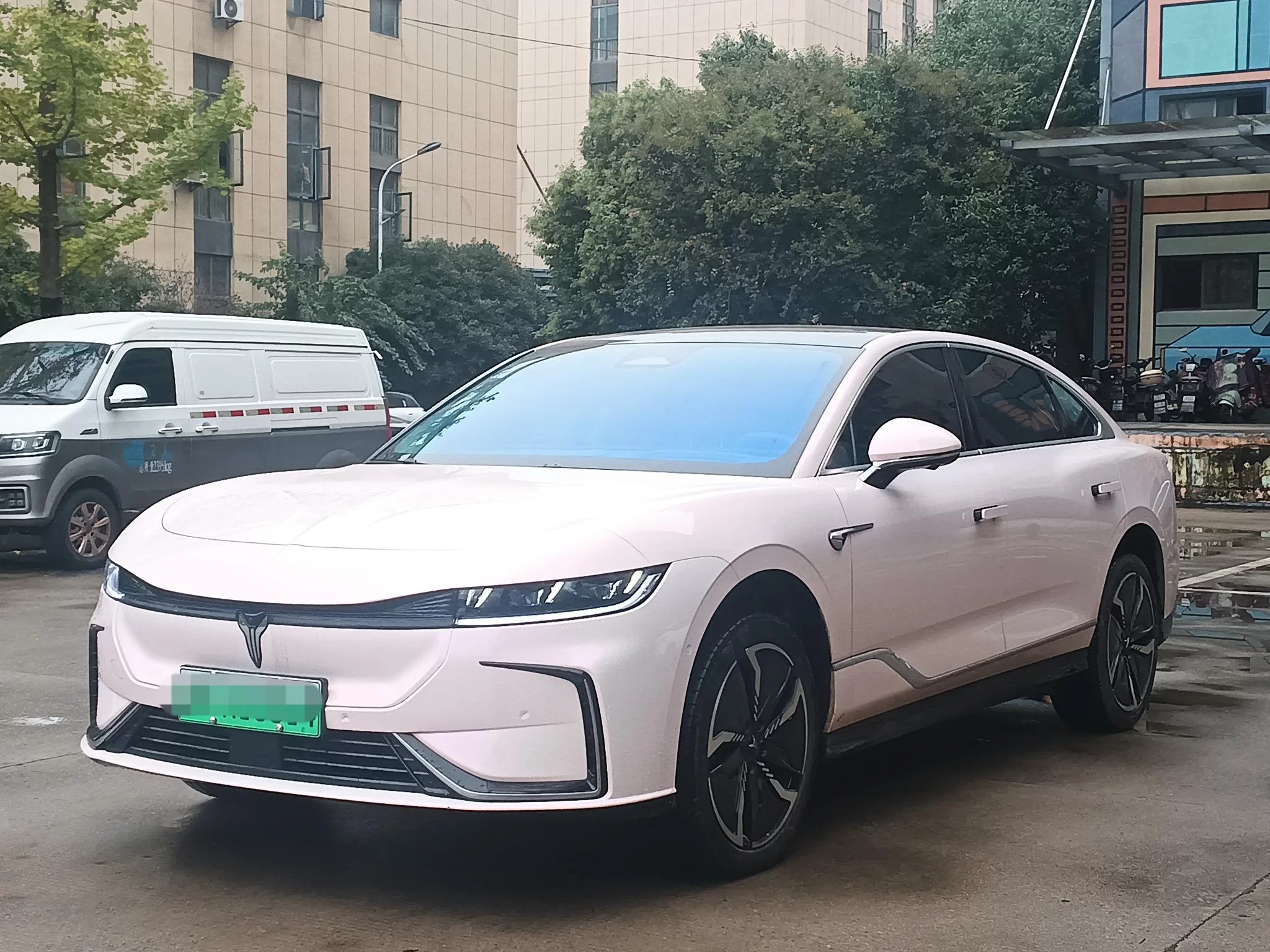 Voyah ELECTRIC EV