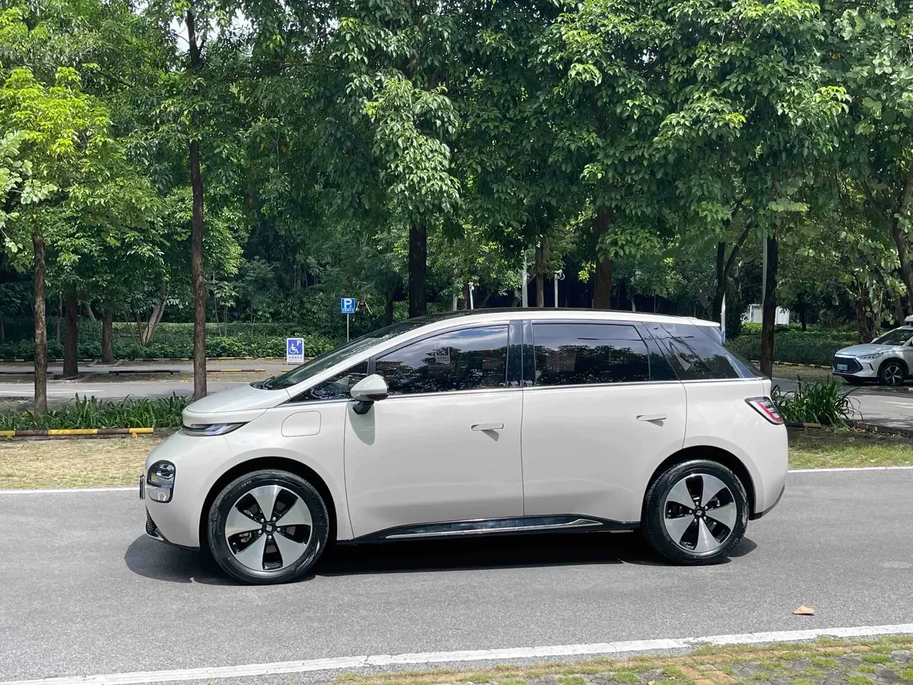 Baojun Yunduo
