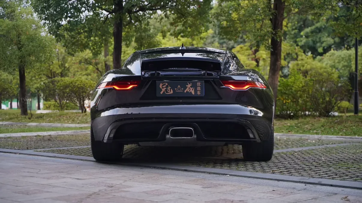 Jaguar F-TYPE