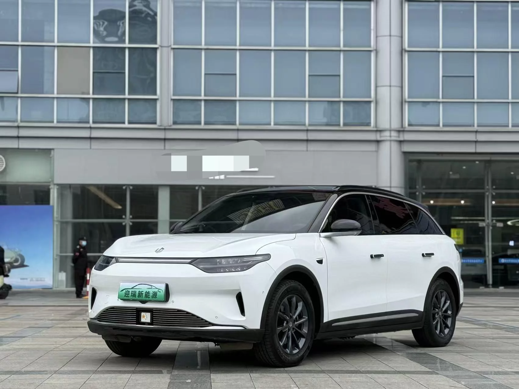 Leapmotor C11