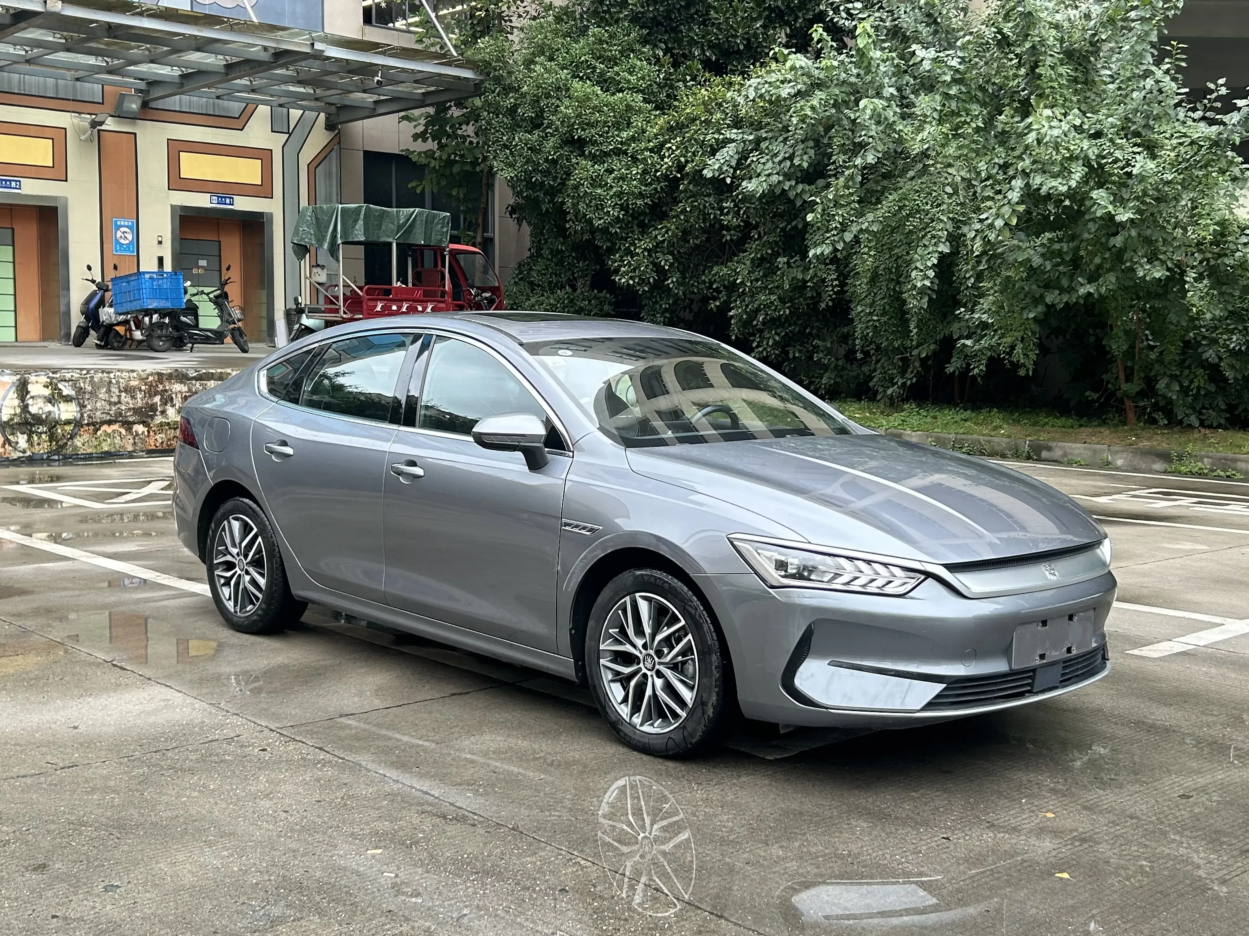 BYD Qin PLUS EV