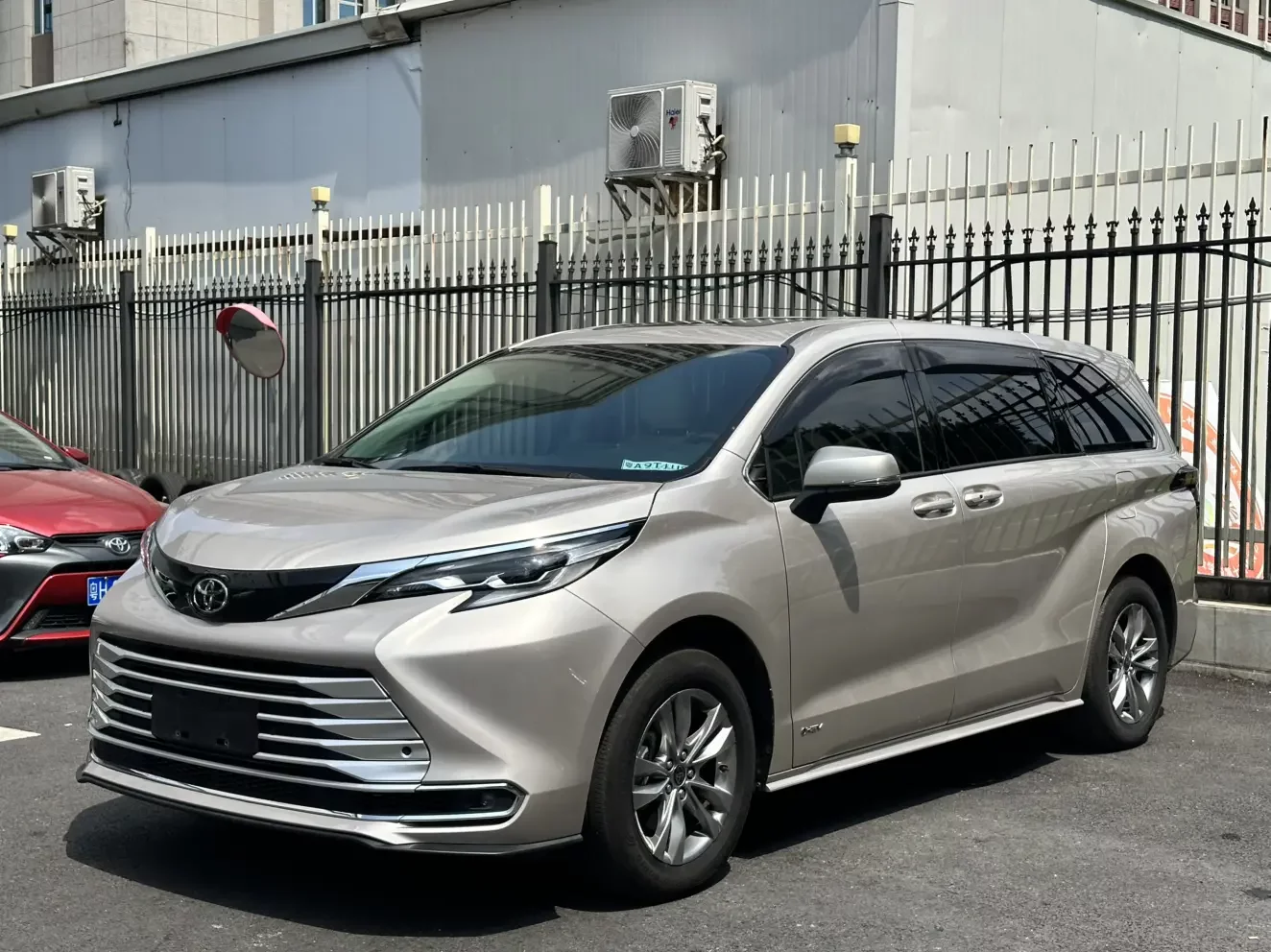 Toyota Sienna