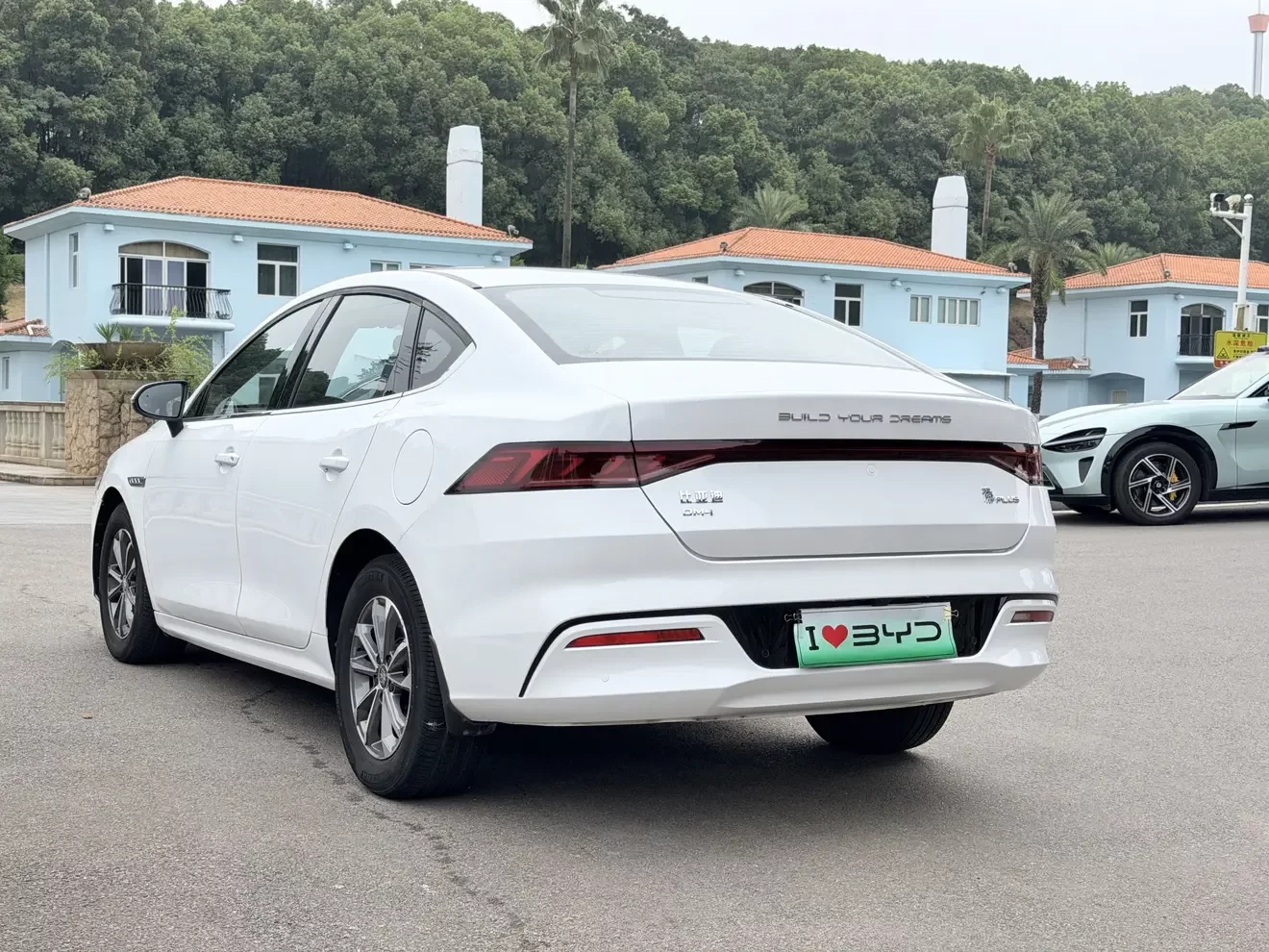 BYD Qin PLUS DM