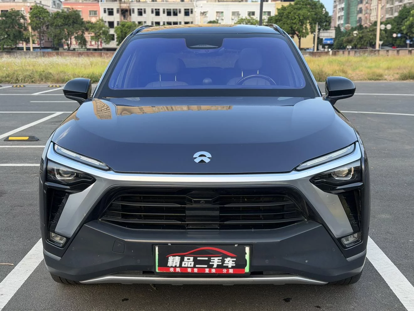 NIO ES8