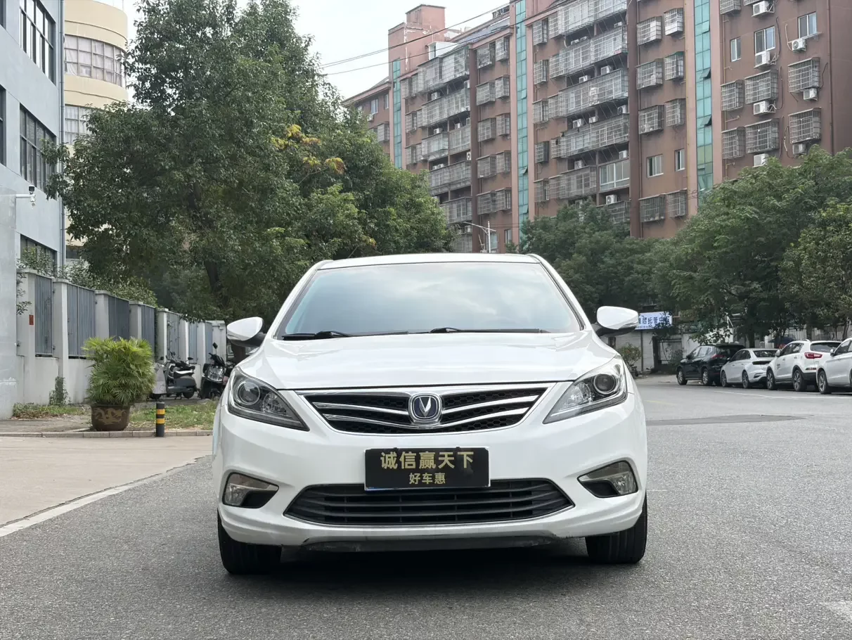 Changan Escape  из Китая
