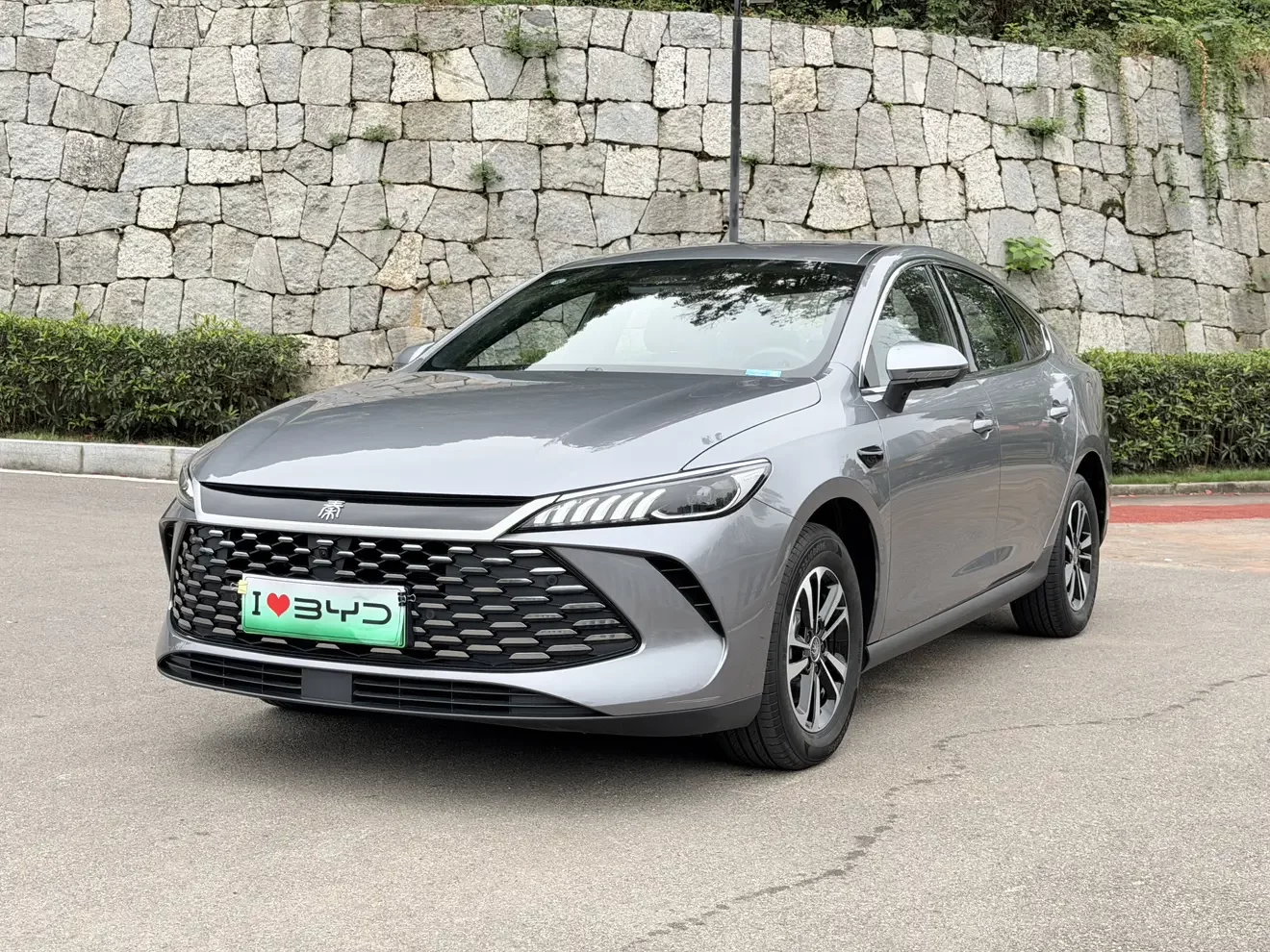 BYD Qin PLUS DM
