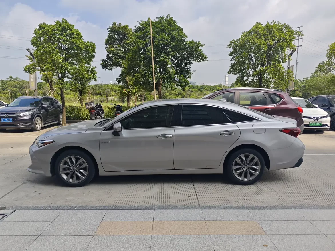 Toyota Avalon
