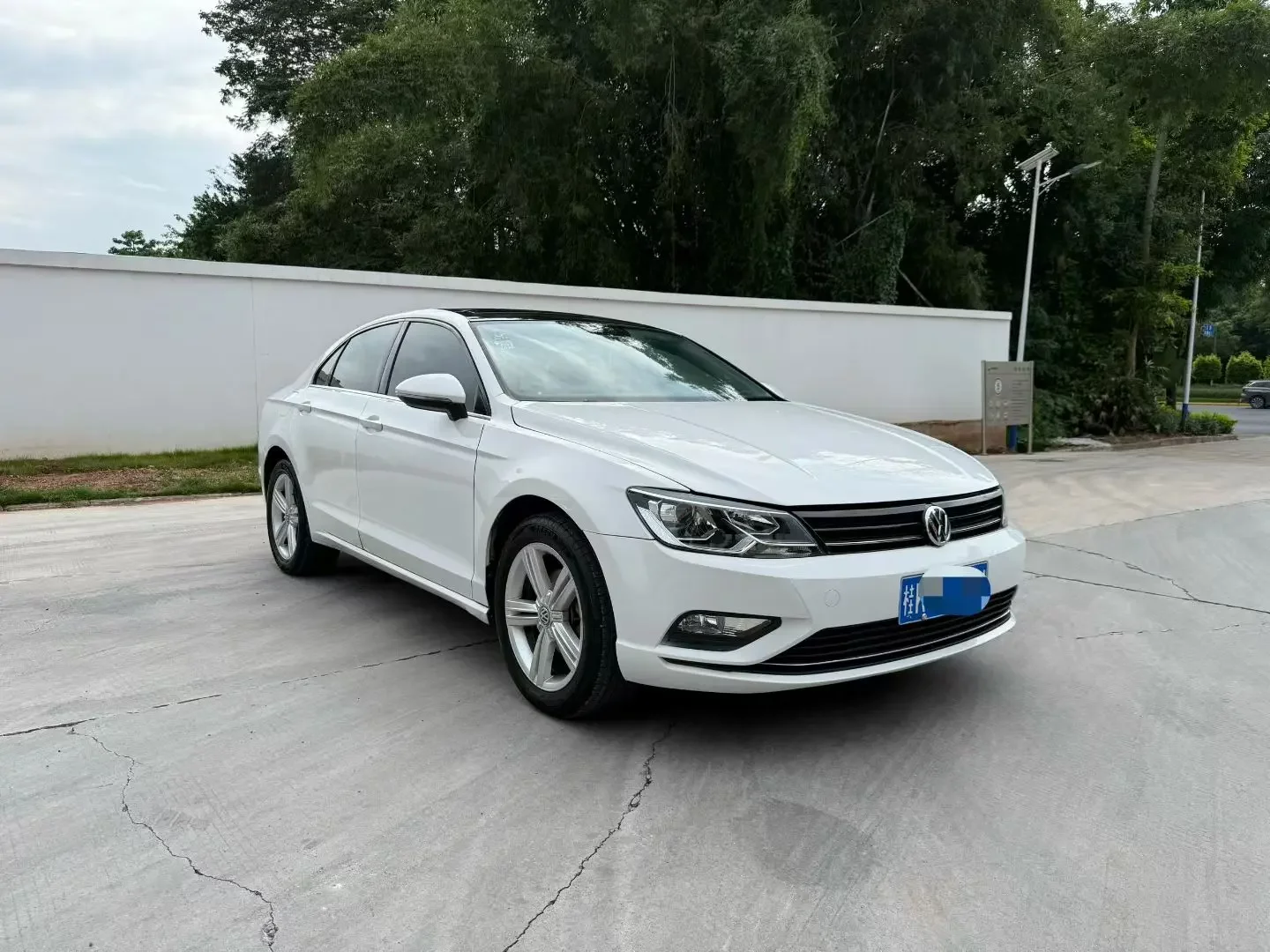Volkswagen Lamando