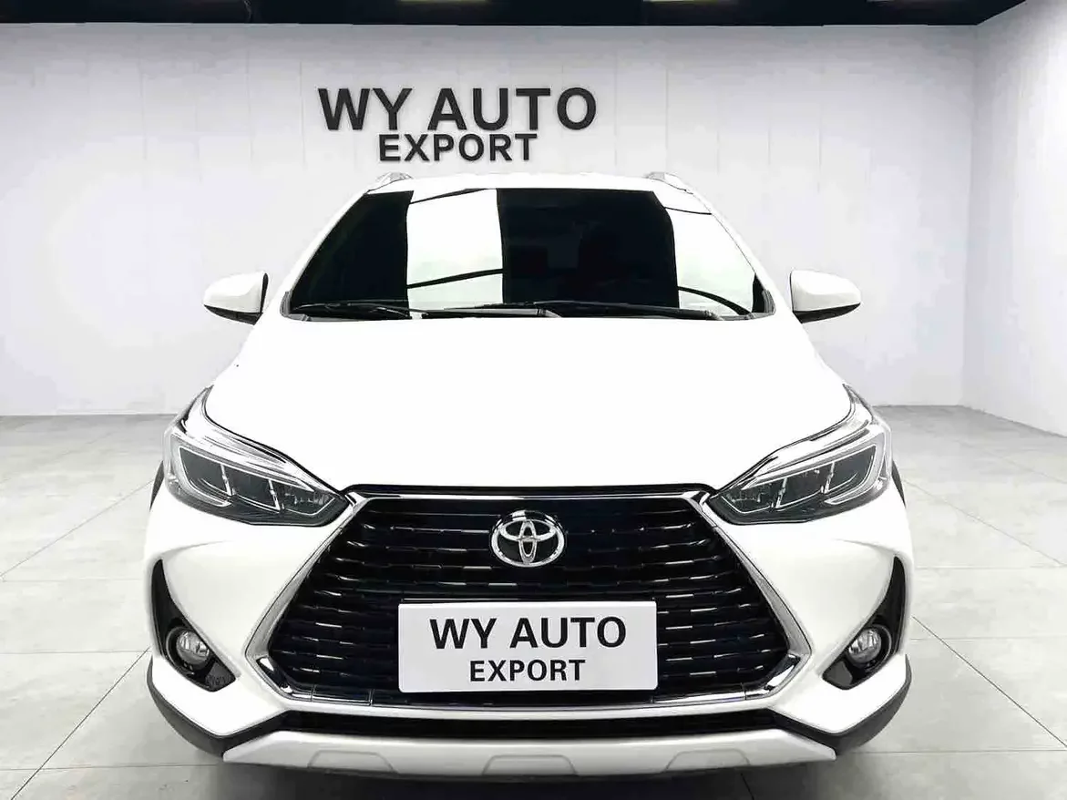 Toyota Yaris L