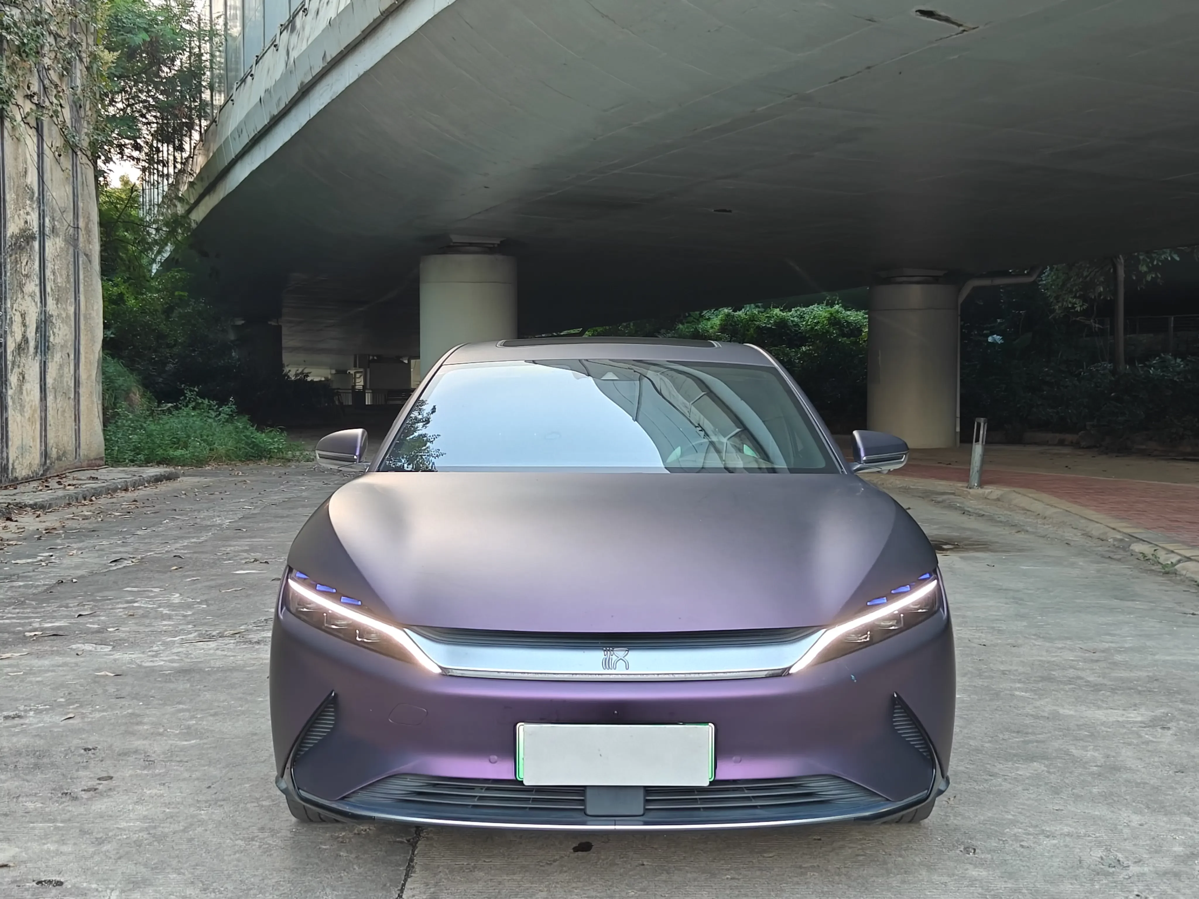 BYD Han EV