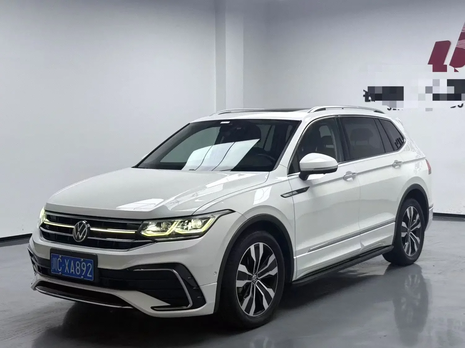 Volkswagen Tiguan L