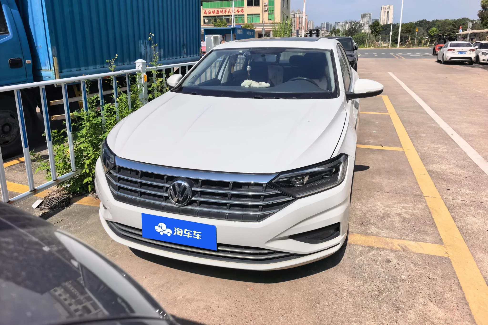 Volkswagen Sagitar