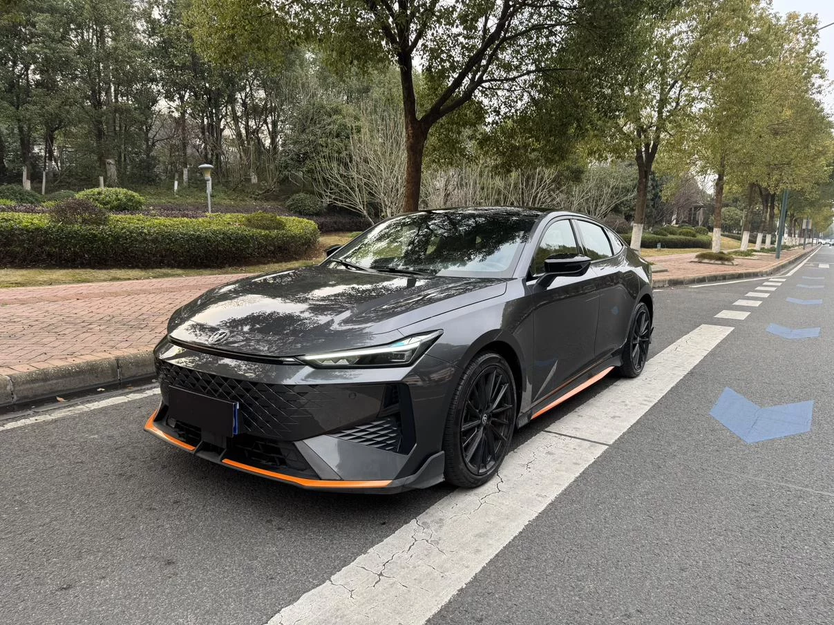 Changan UNI-V