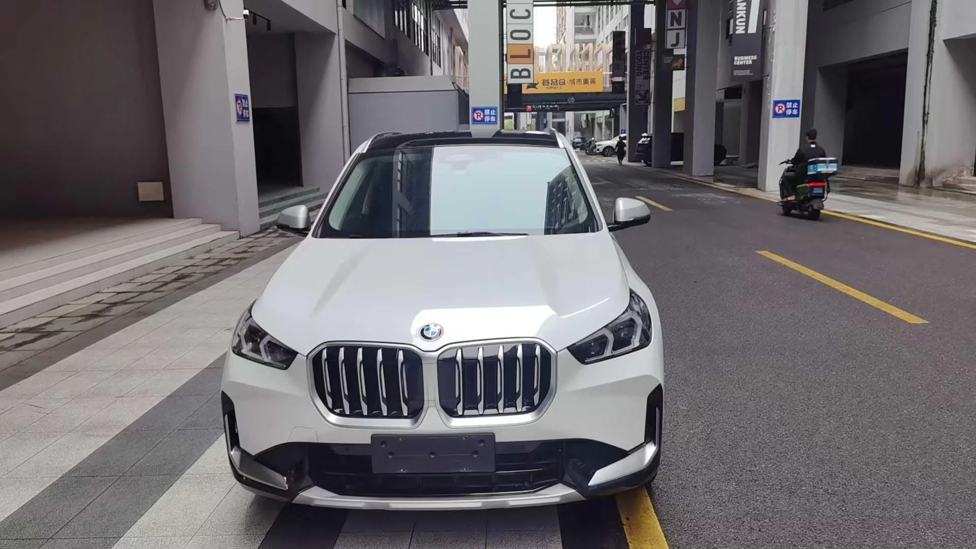 BMW X1