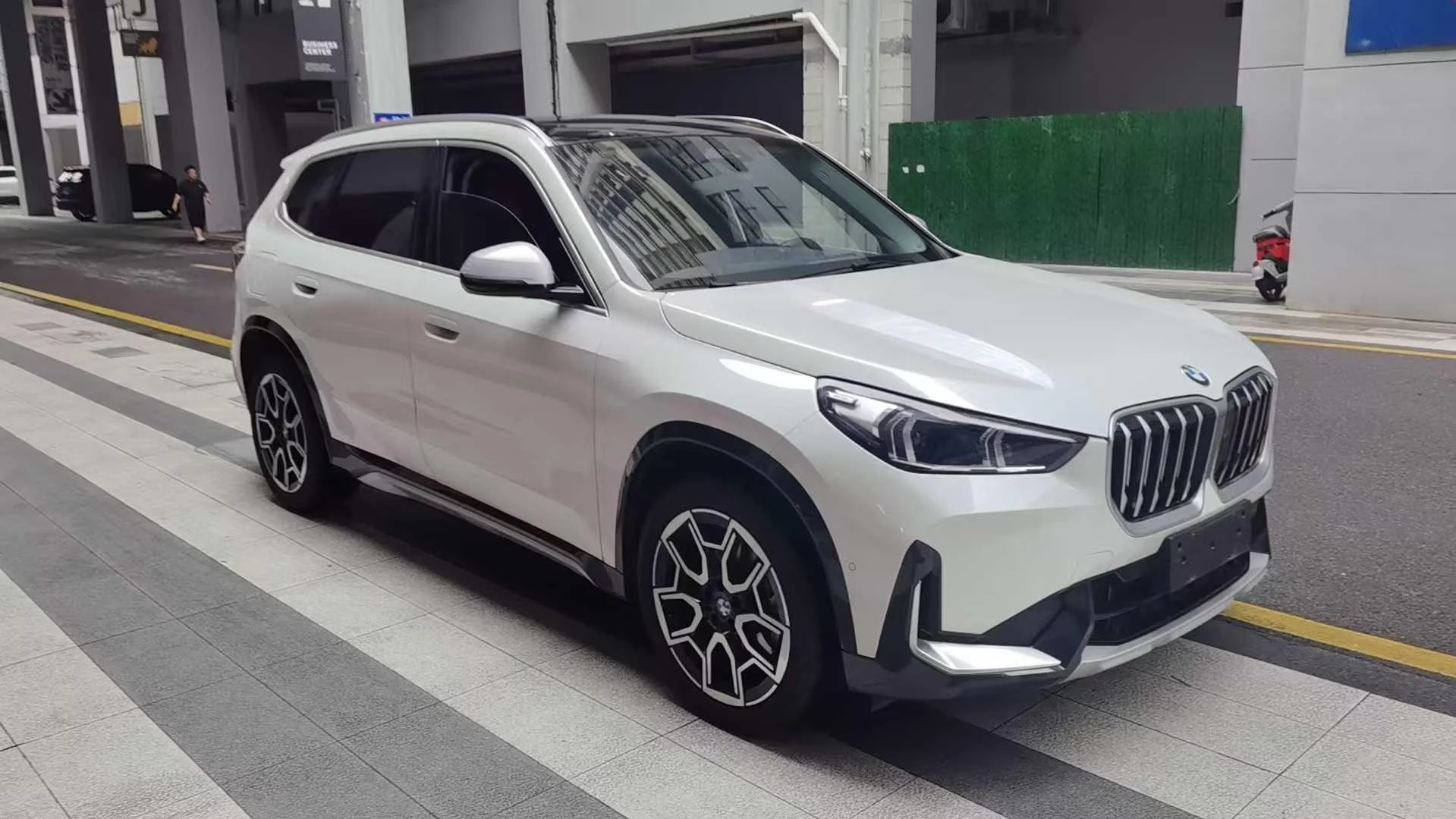 BMW X1