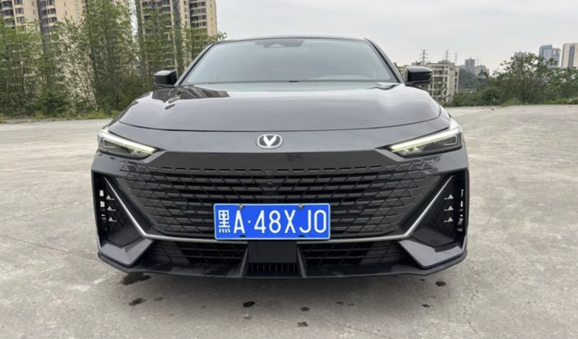 Changan UNI-V
