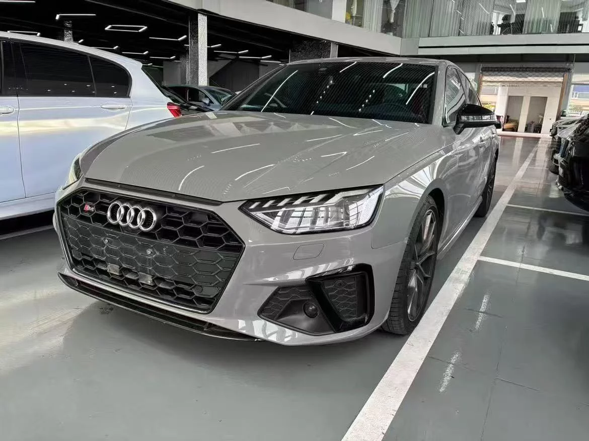 Audi S4