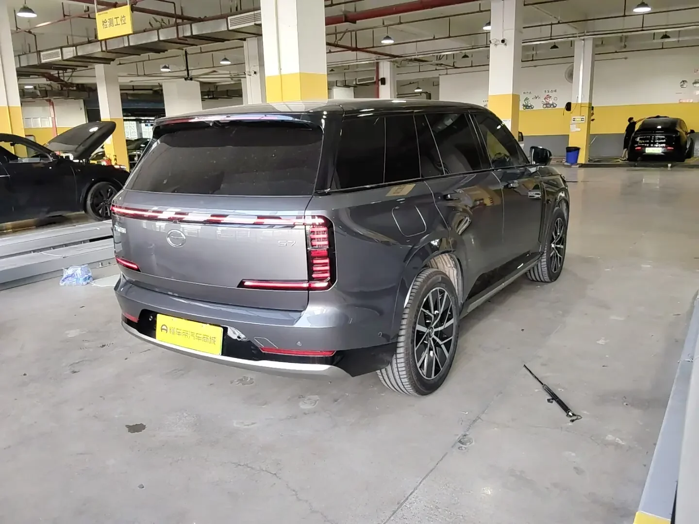 GAC Trumpchi Yearning S7  из Китая