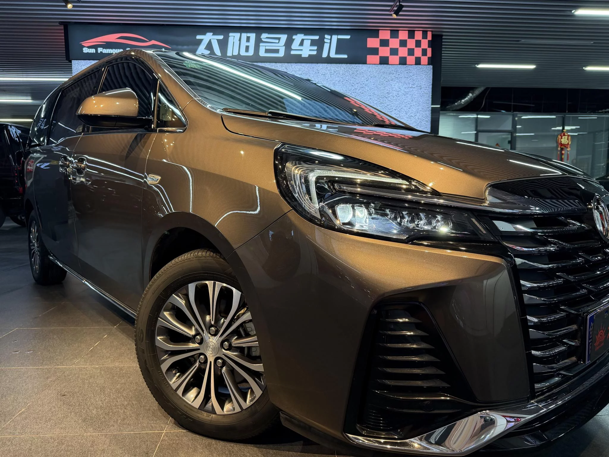Buick GL8