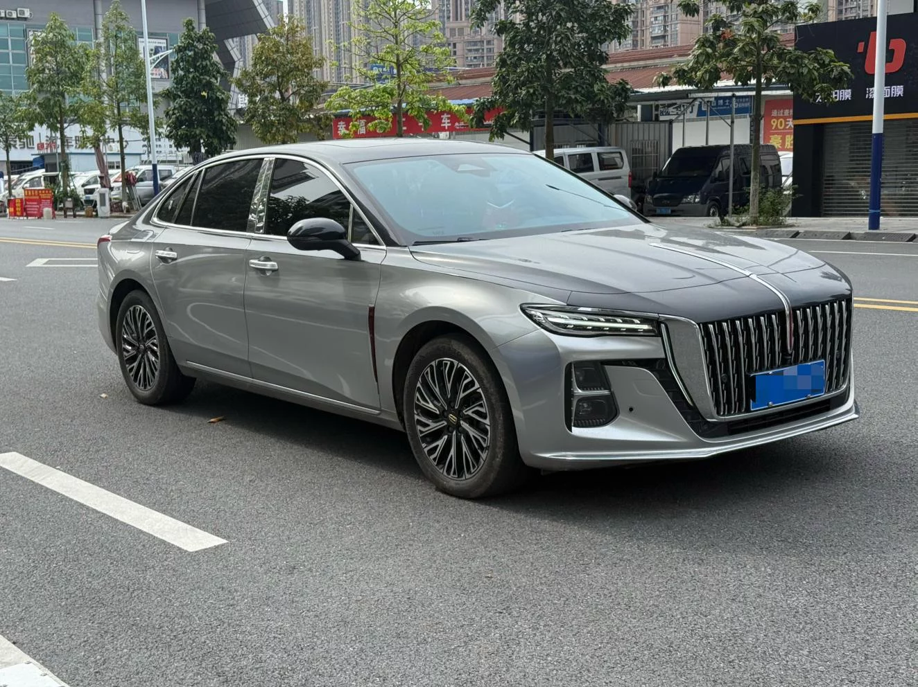 Hongqi H5