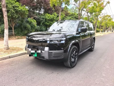 BYD Leopard Titanium 7 PHEV