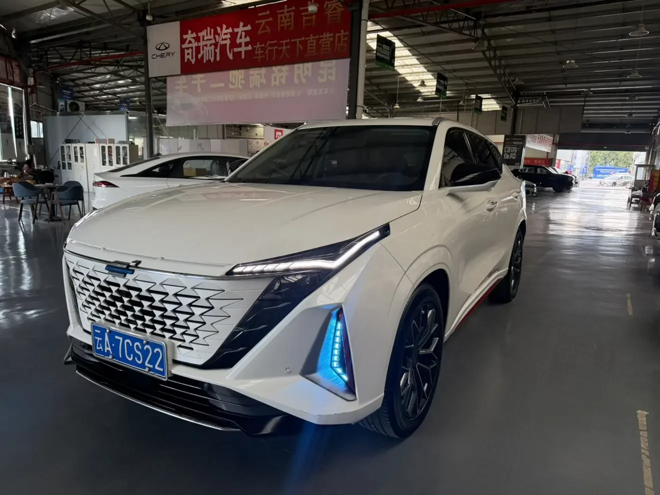 Oshan Changan Auchan Z6