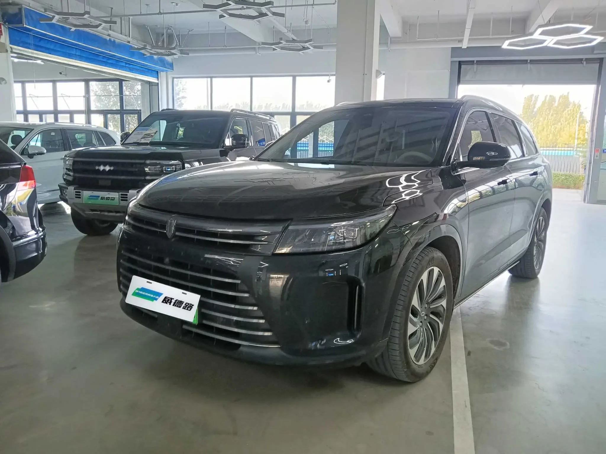AITO M7
