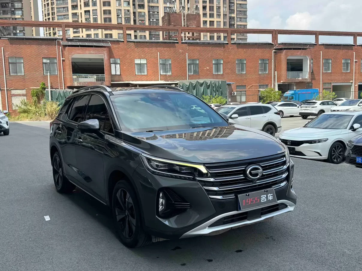 GAC Trumpchi GS4