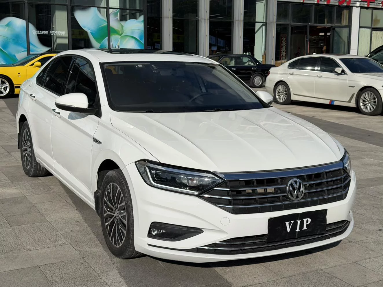 Volkswagen Sagitar