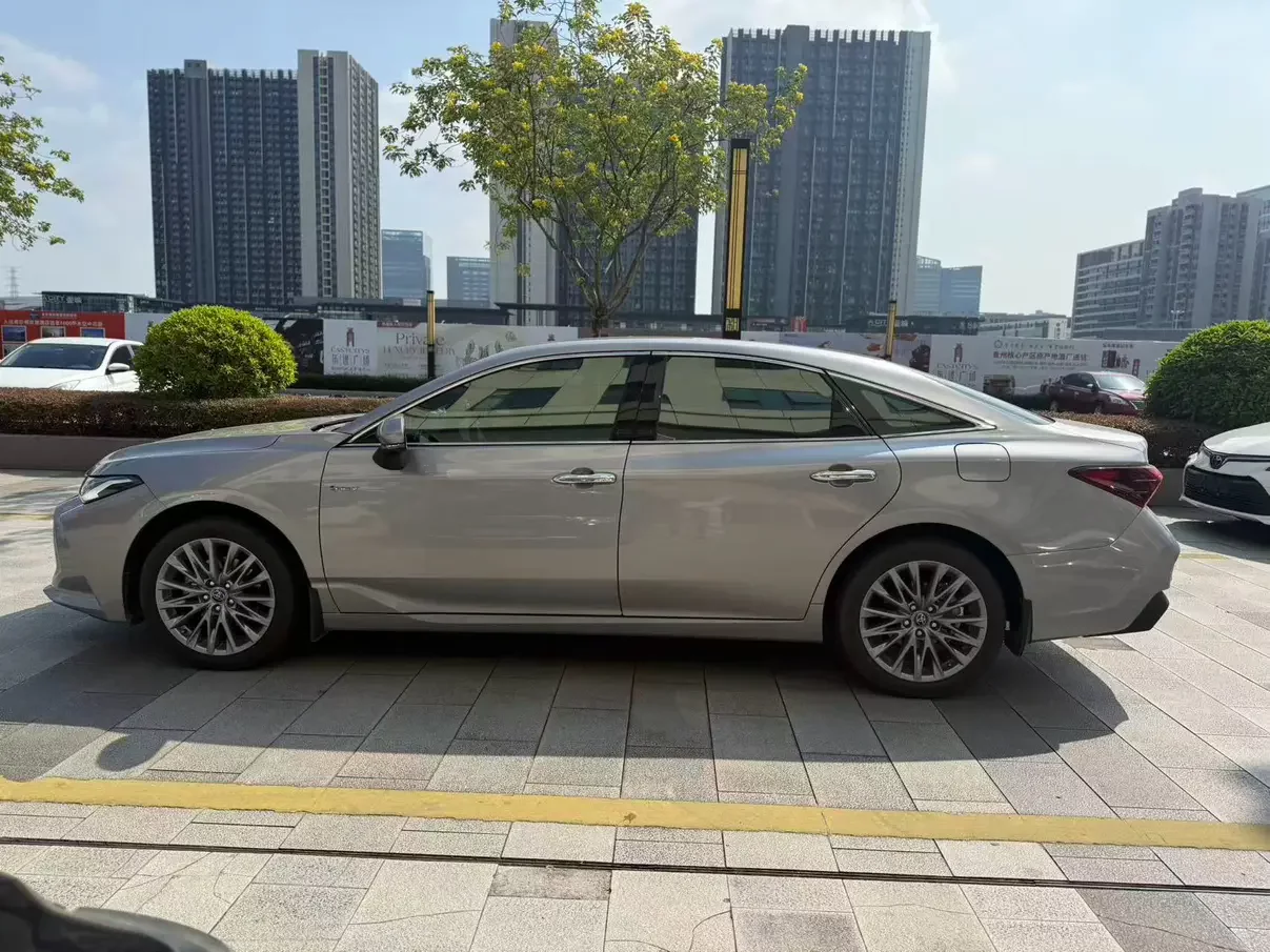 Toyota Avalon