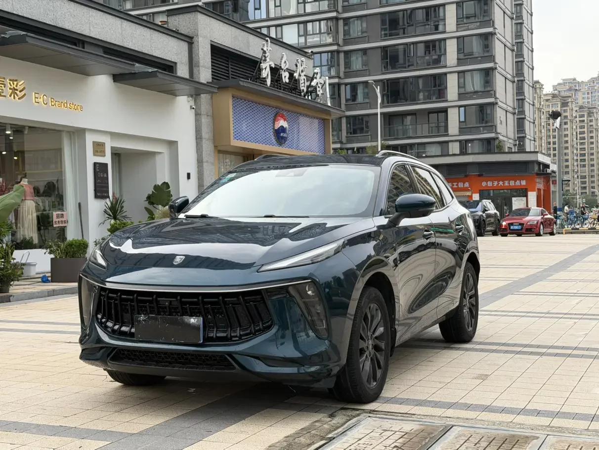 Forthing Fengxing T5 EVO
