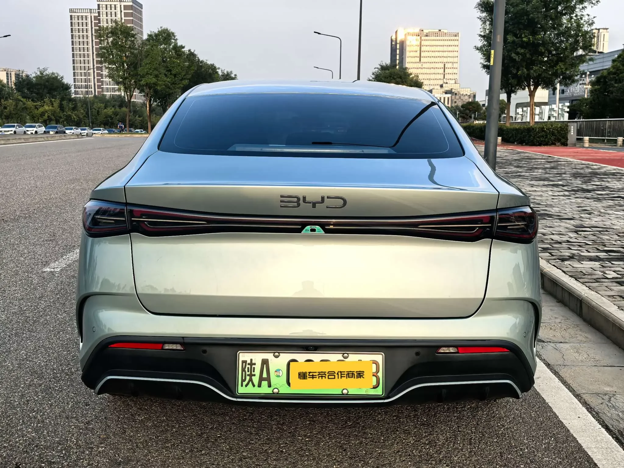 BYD Seal 06DM