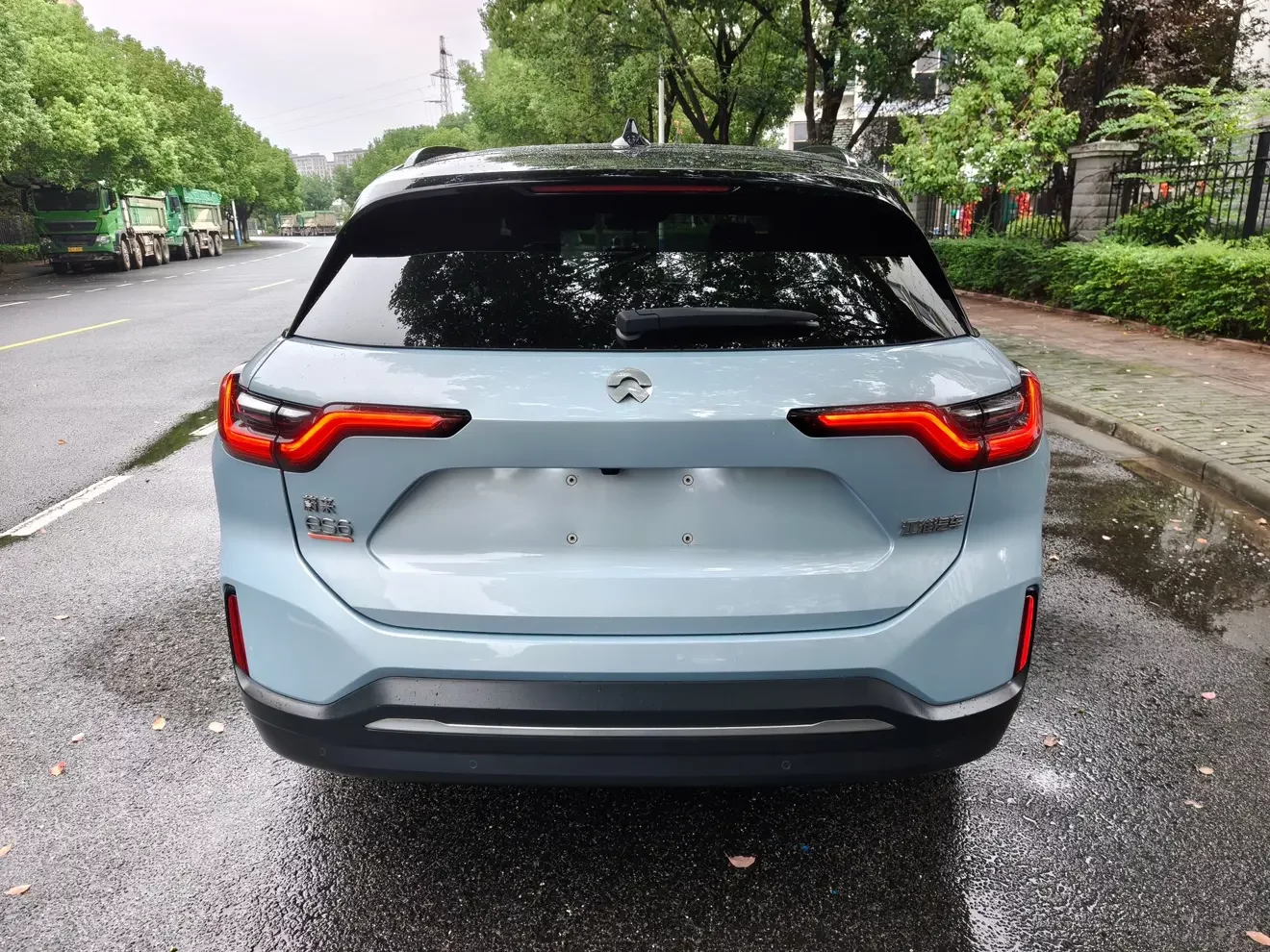 NIO ES6