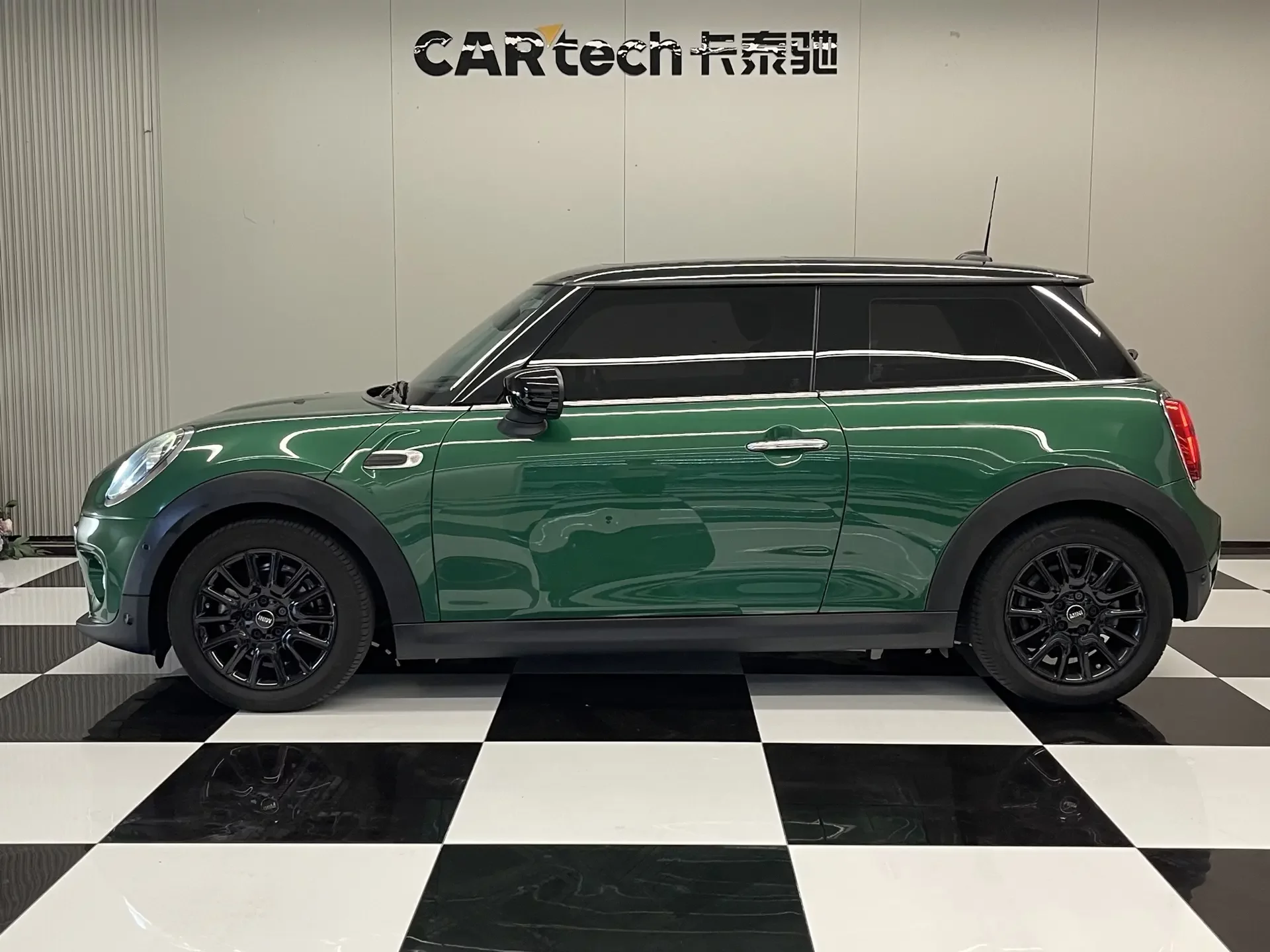 MINI MINI