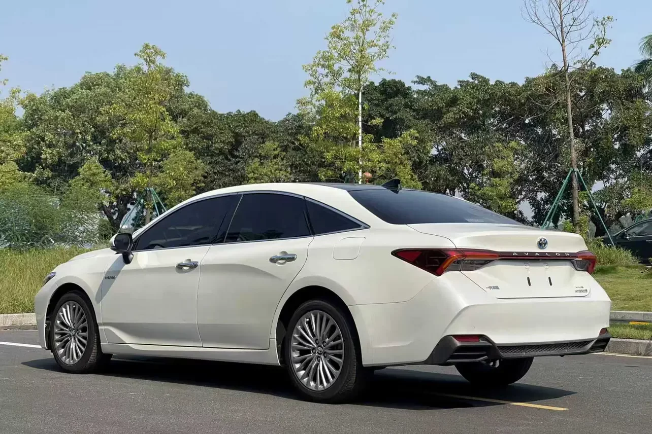 Toyota Avalon