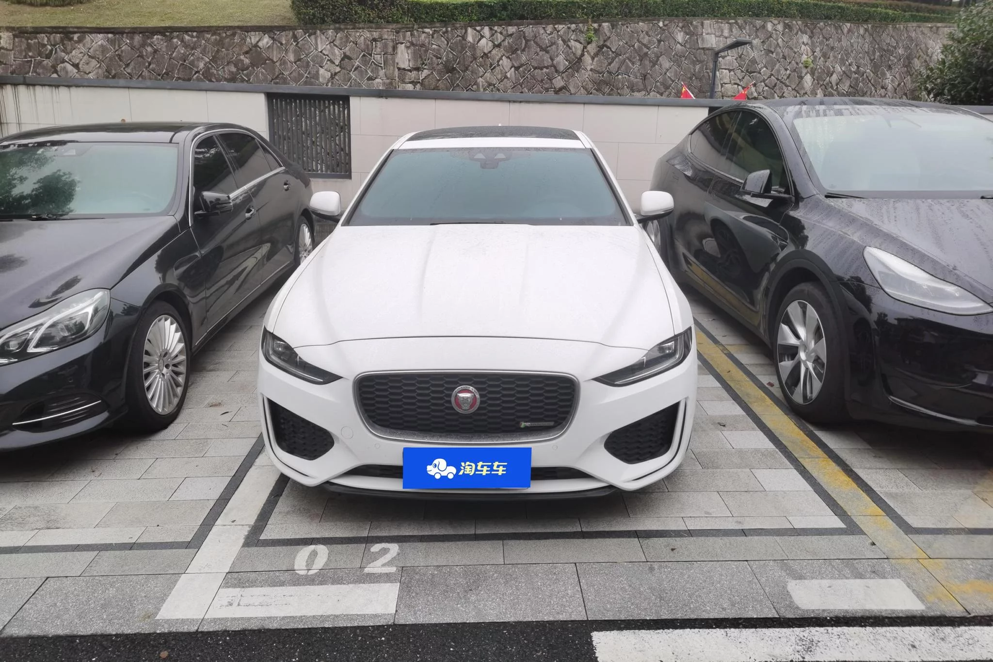 Jaguar XEL