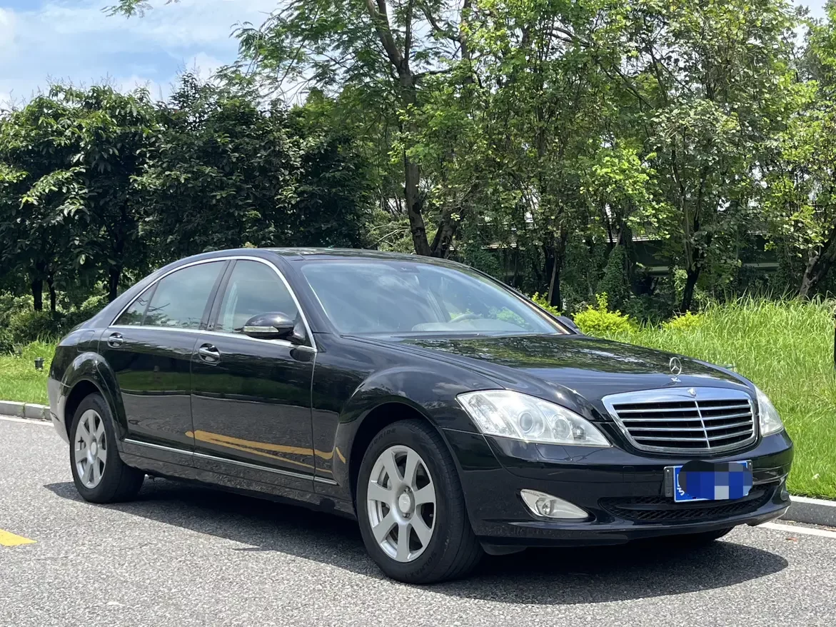 Mercedes-Benz S Class  из Китая