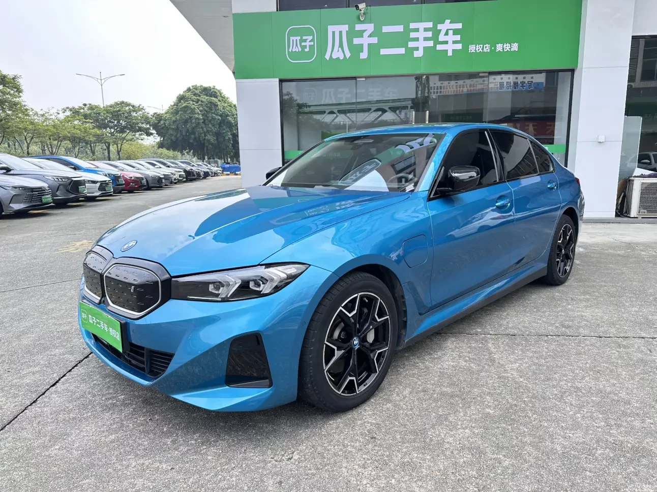 BMW i3
