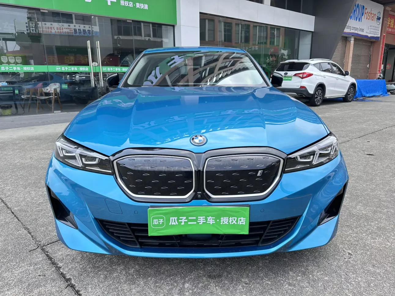 BMW i3