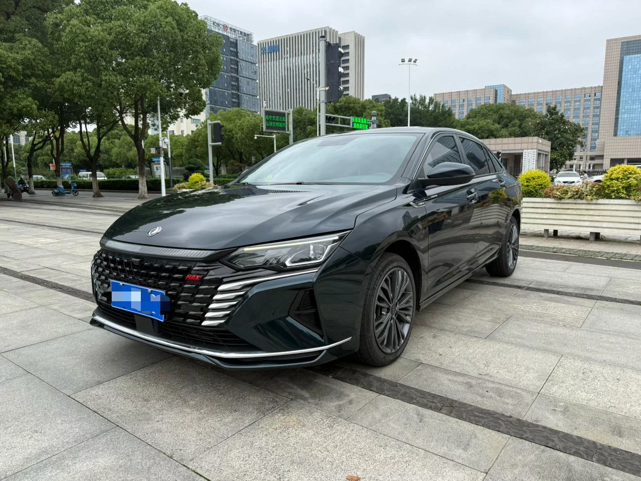 DONGFENG YIXUAN MAX