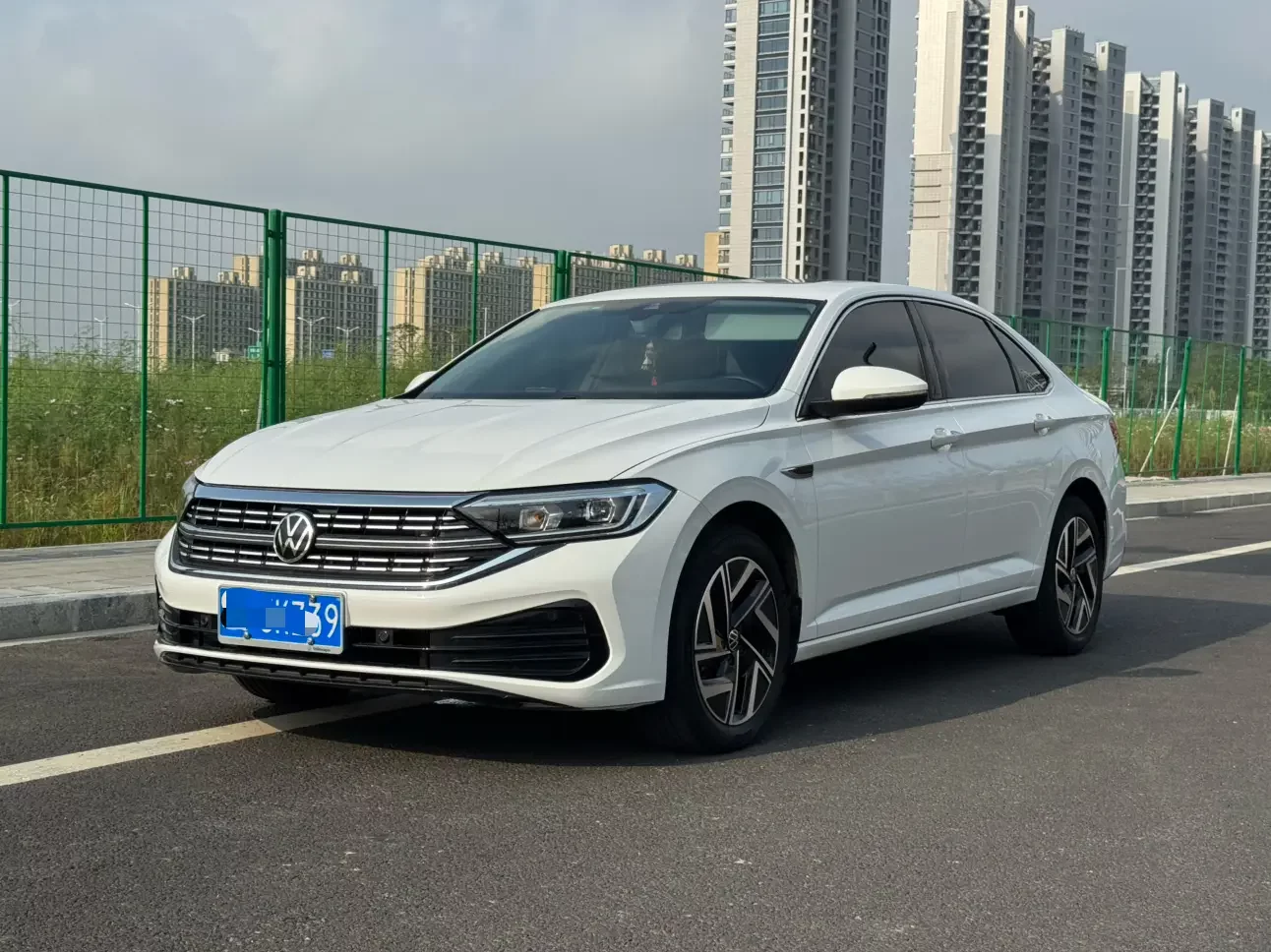 Volkswagen Sagitar