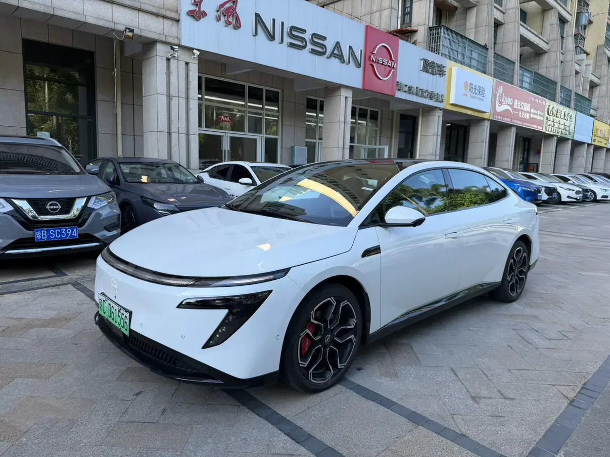 Nissan N7