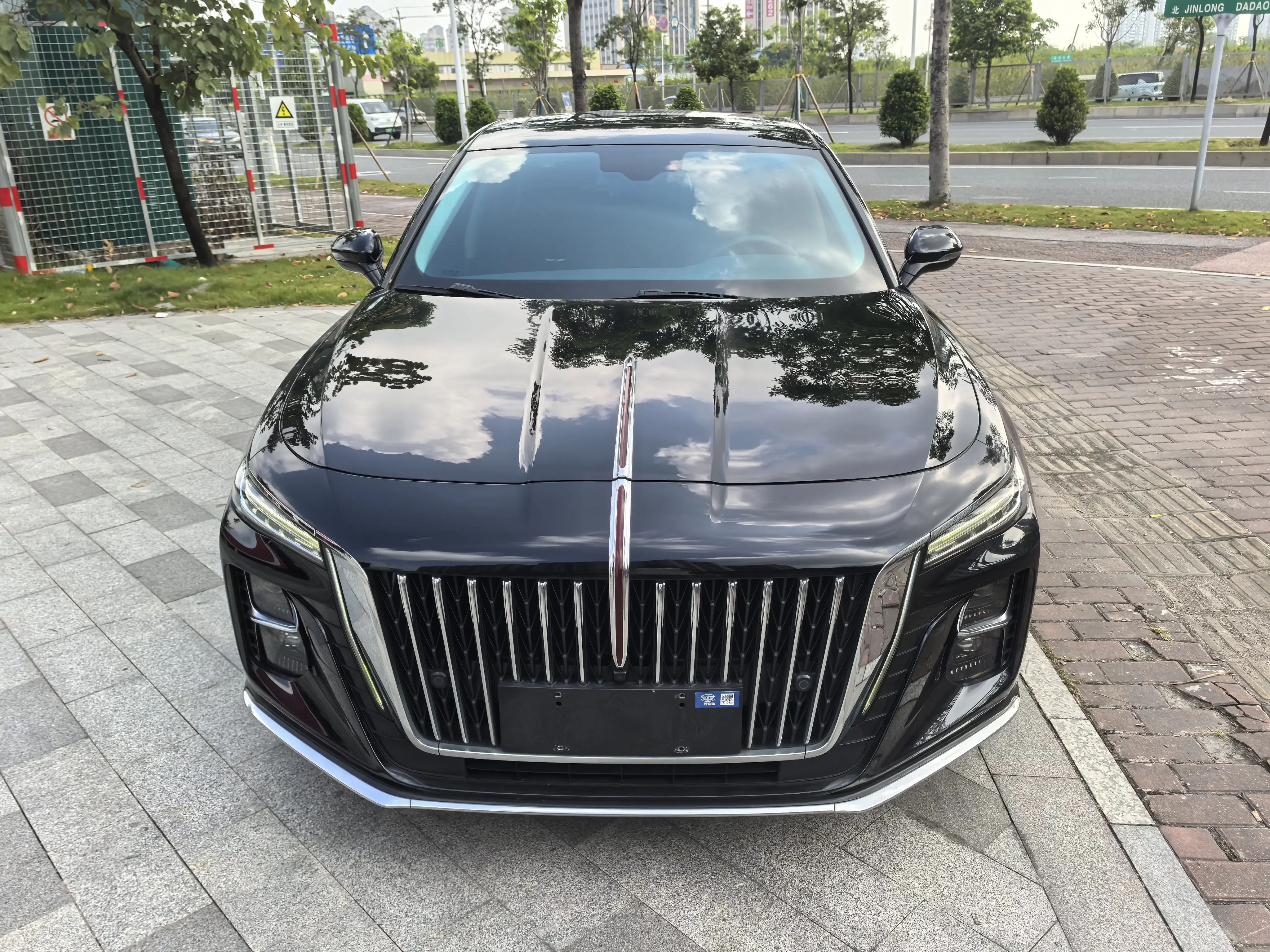 Hongqi H5