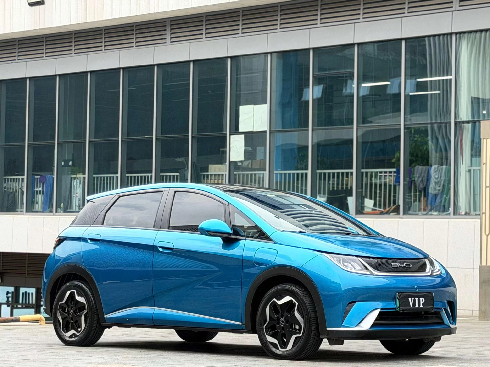 BYD Dolphin