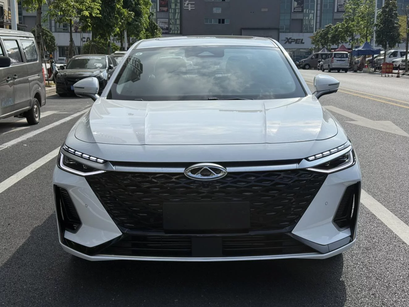 Chery Arrizo 8