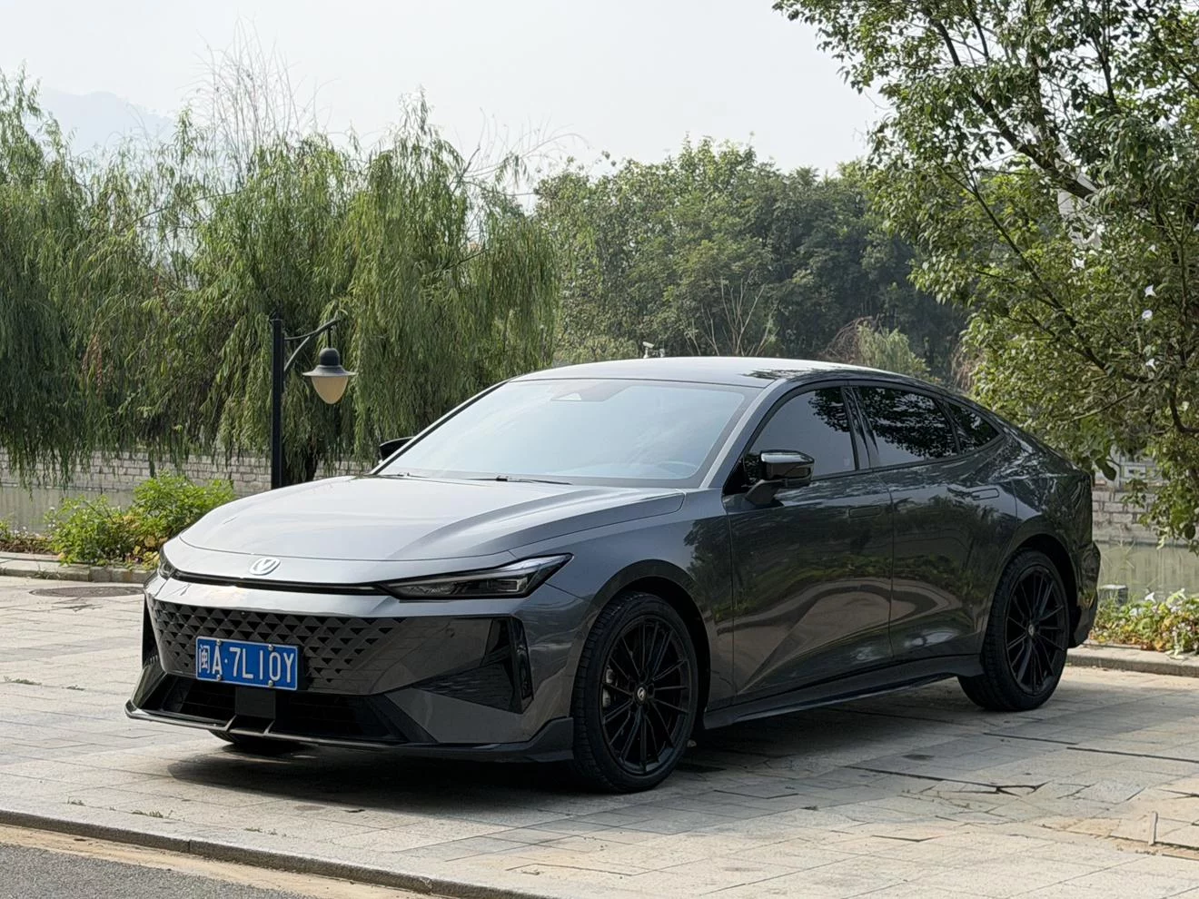 Changan UNI-V
