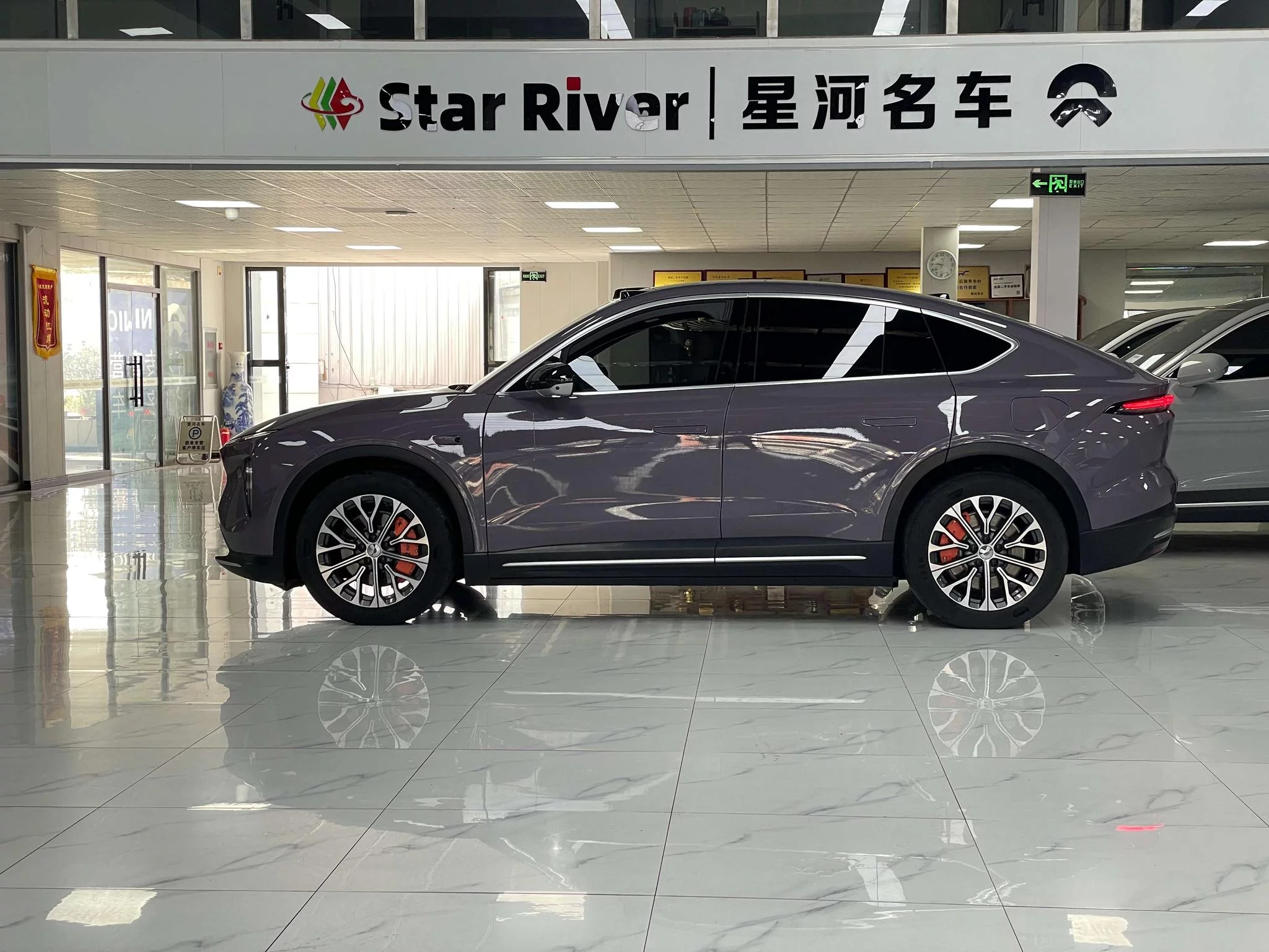 NIO EC6