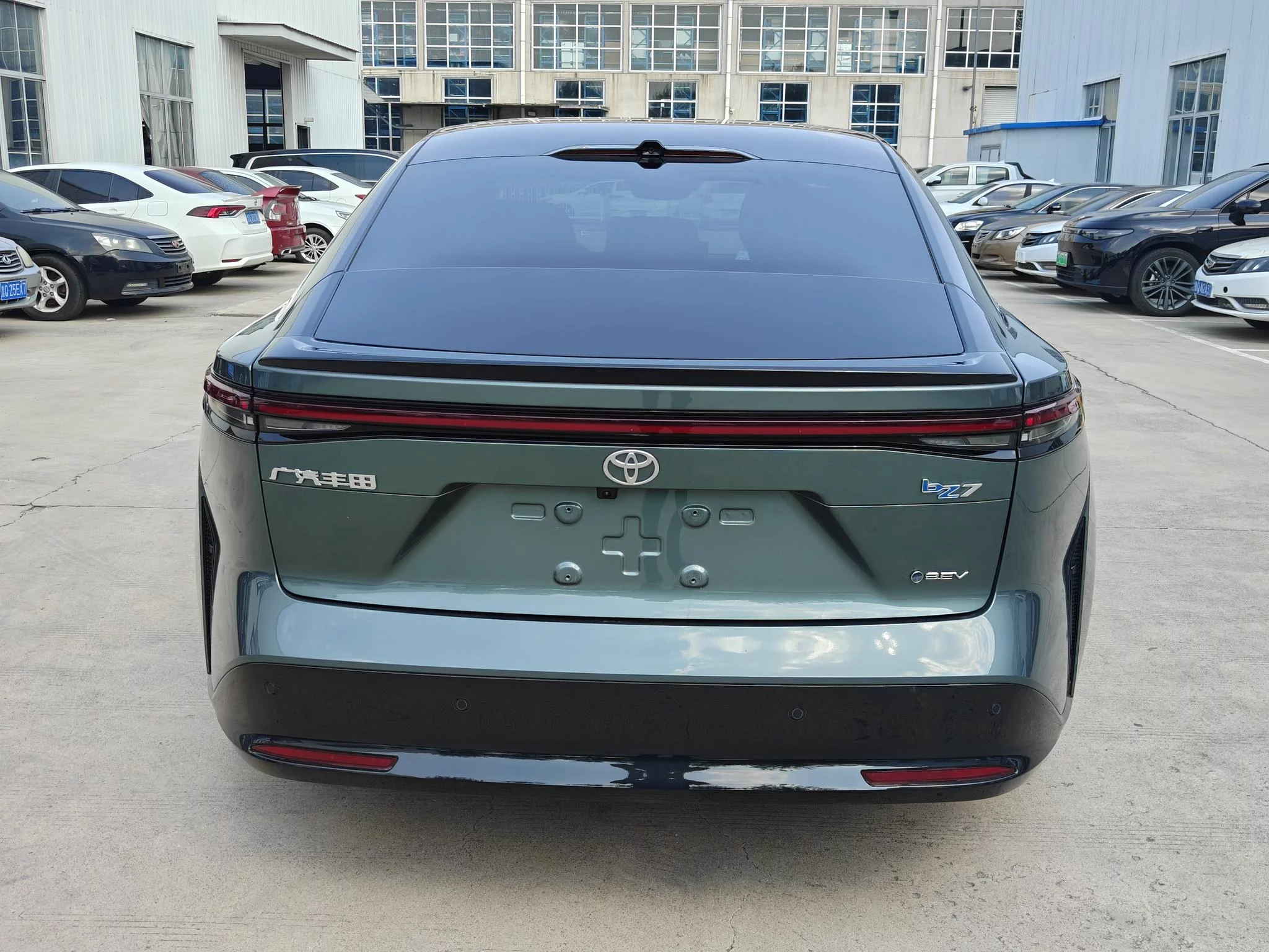 Toyota Platinum 7