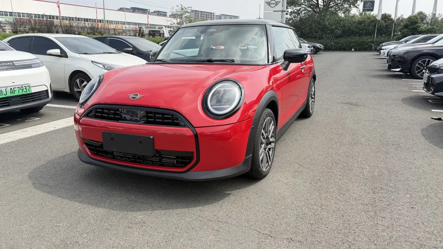 MINI MINI