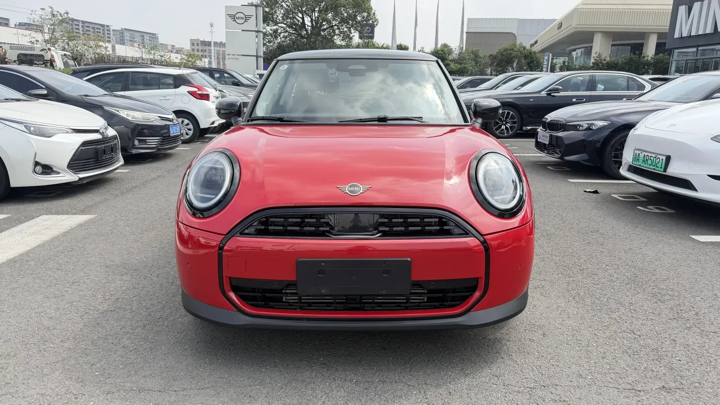 MINI MINI